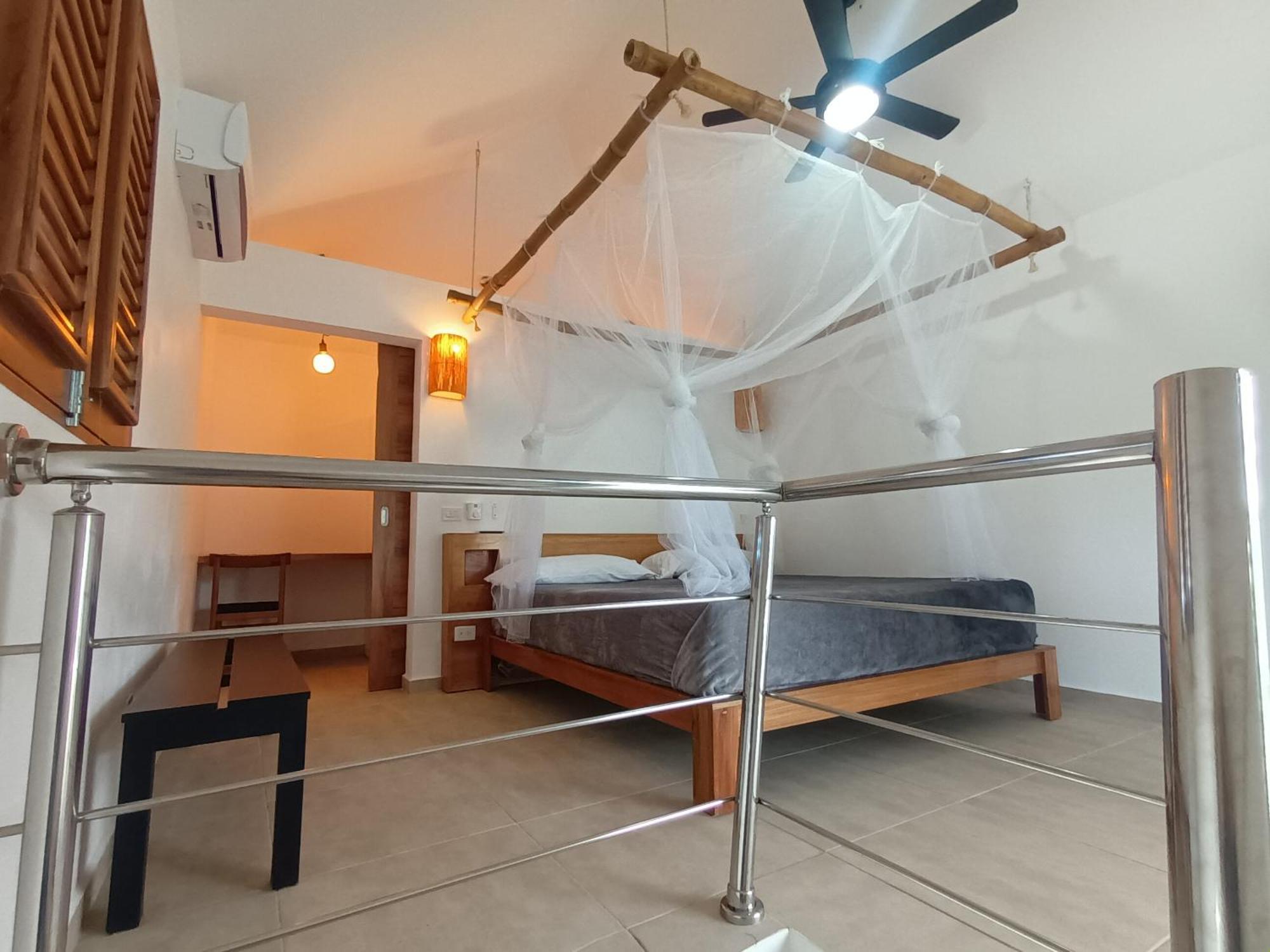 Casa Shambala B&B Лас Терренас Экстерьер фото